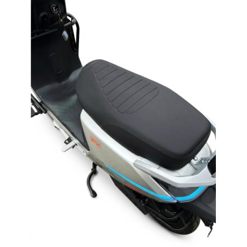 Електроскутер GTM N-MAX 2500 2500W 72V 20Ah