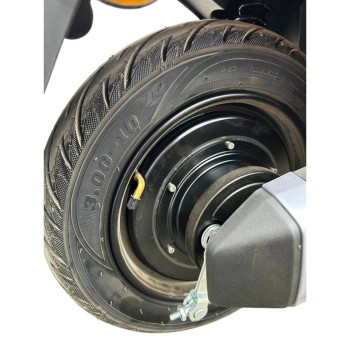 Електроскутер GTM C-EV 1200 1200W 72V 20Ah
