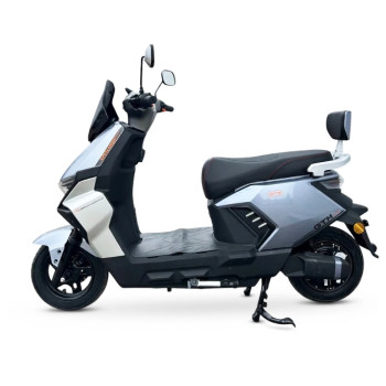 Електроскутер GTM C-EV 1200 1200W 72V 20Ah