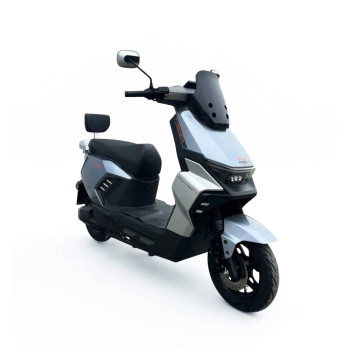 Електроскутер GTM C-EV 1200 1200W 72V 20Ah