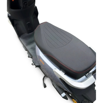 Електроскутер GTM C-EV 1200 1200W 72V 20Ah