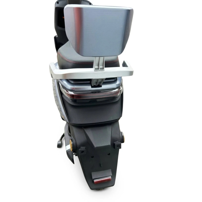 Електроскутер GTM C-EV 1200 1200W 72V 20Ah