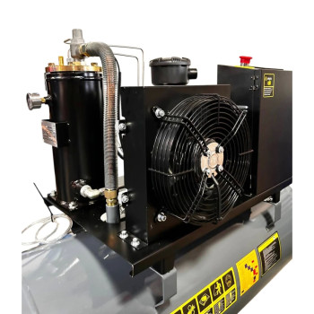 Гвинтовий повітряний компресор 200 л GTM DLG5.5V/inv масляний 380В/інвертор (DLG5.5V/inv)